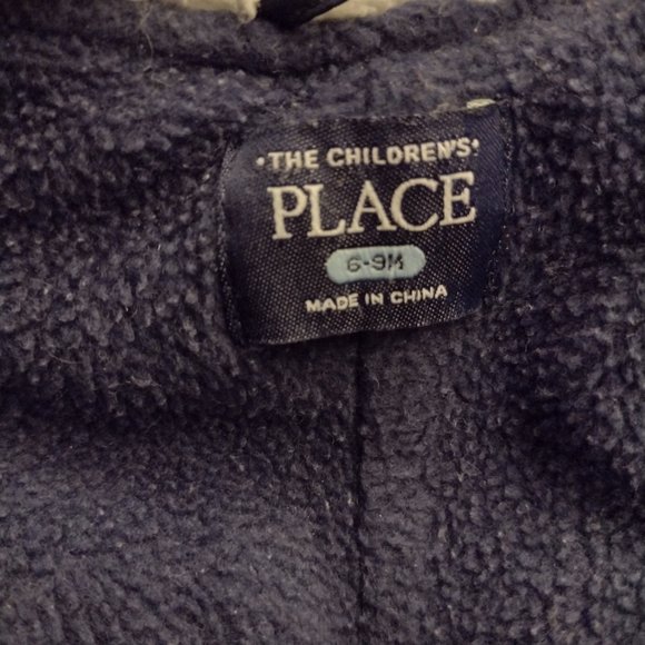 Children's Place Snowsuit - Picture 3 of 6